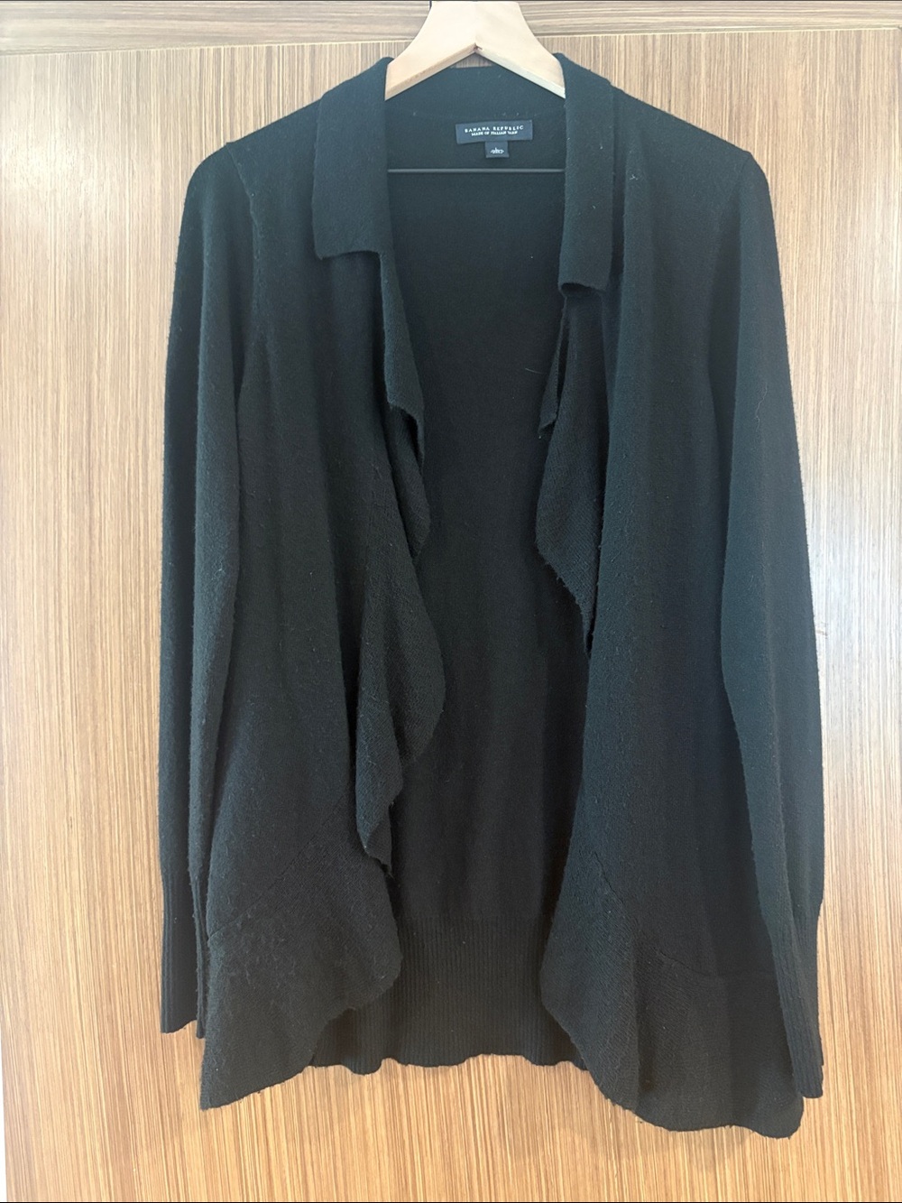 Banana Republic:  Open, Ruffle Edge Cardigan, Large, Black